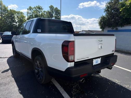 Platinum White 2023 Honda Ridgeline Sport