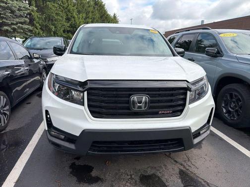 Platinum White 2023 Honda Ridgeline Sport