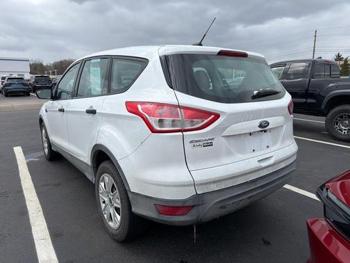 2014 Ford Escape S