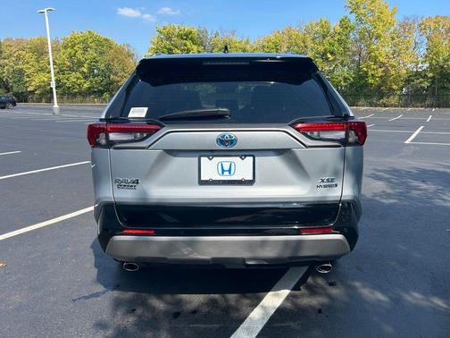 2024 Toyota RAV4 Hybrid XSE