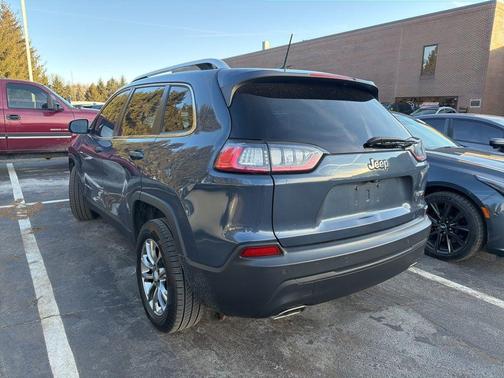 2021 Jeep Cherokee Latitude Lux