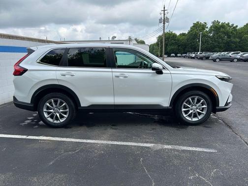 Platinum White Pearl 2026 Honda CR-V EX