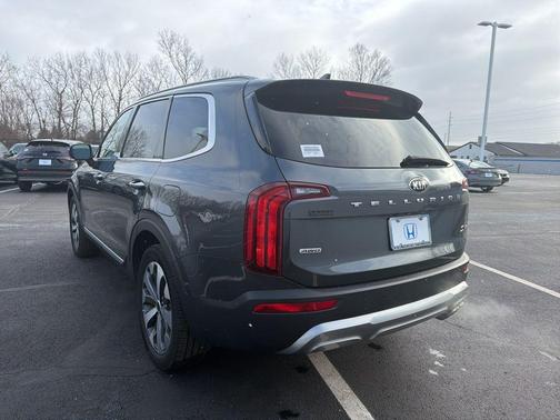 2020 Kia Telluride S