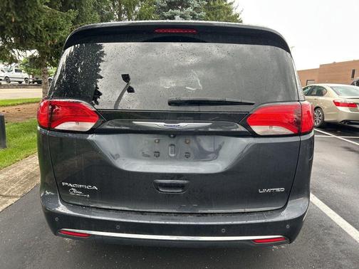 2019 Chrysler Pacifica Limited