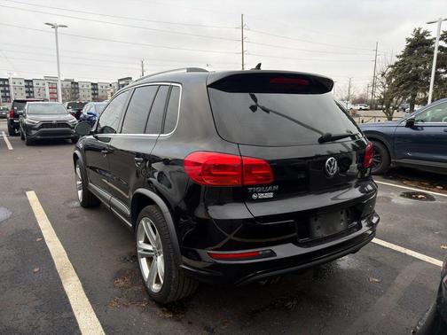 2016 Volkswagen Tiguan R-Line