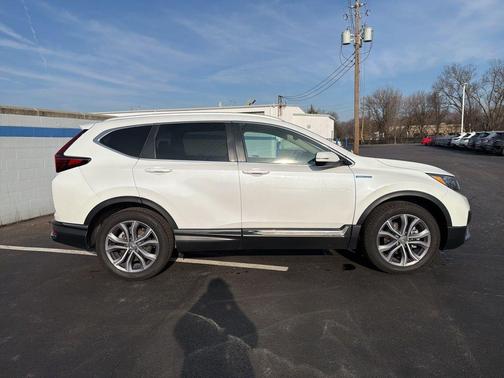 2022 Honda CR-V Hybrid Touring