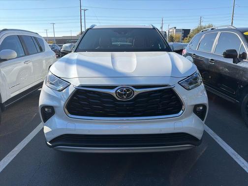 2021 Toyota Highlander Platinum