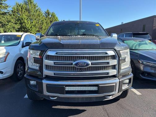 White Platinum Clearcoat Metallic 2016 Ford F-150 Platinum