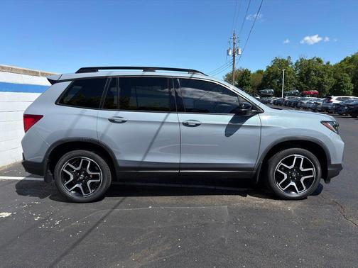 Gray Pearl 2022 Honda Passport Elite