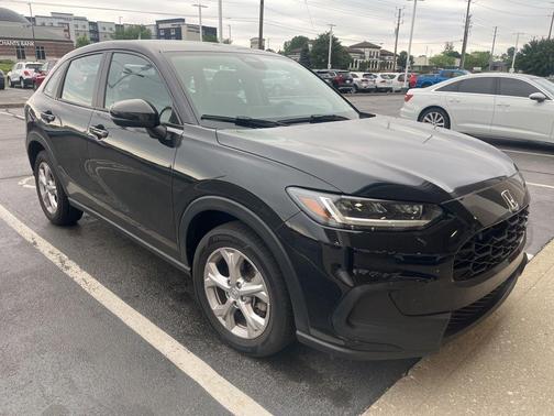 Crystal Black Pearl 2024 Honda HR-V LX