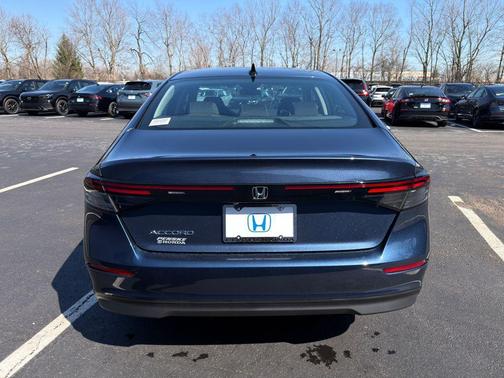Canyon 2026 Honda Accord SE