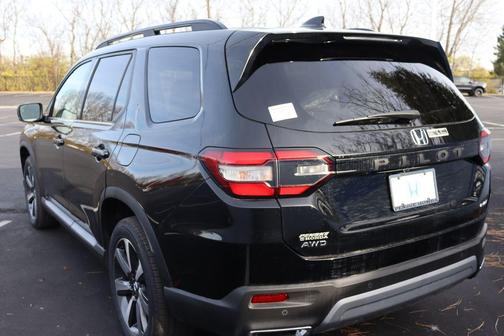 2025 Honda Pilot Elite