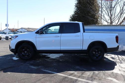 Platinum White Pearl 2026 Honda Ridgeline Black Edition