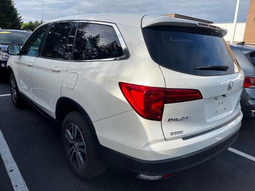 White 2016 Honda Pilot EX-L
