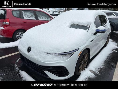 2023 Volkswagen Golf R 2.0T 20th Anniversary Edition