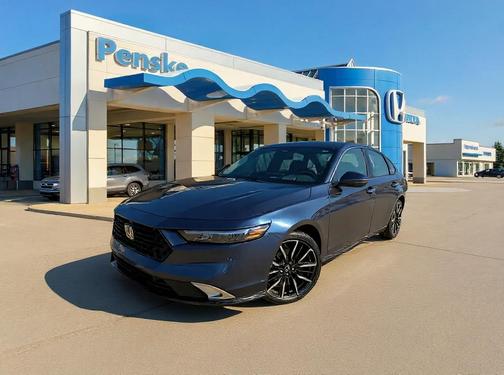 Canyon 2026 Honda Accord Hybrid Touring