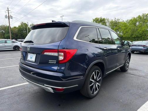 Obsidian Blue 2020 Honda Pilot Touring 7-Passenger