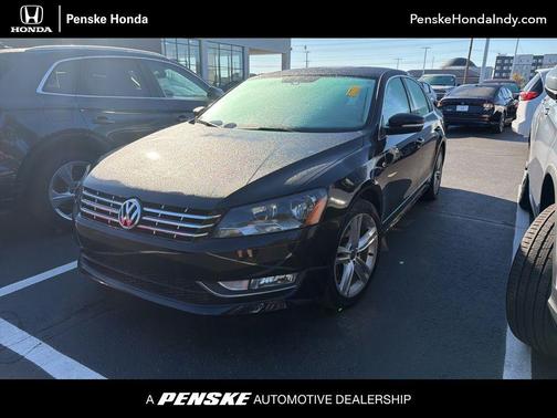 2014 Volkswagen Passat Auto SEL Premium