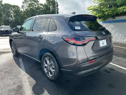 Modern Steel Metallic 2026 Honda HR-V LX