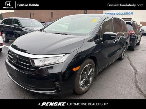 Crystal Black Pearl 2024 Honda Odyssey Elite