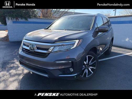 2019 Honda Pilot Touring 8-Passenger