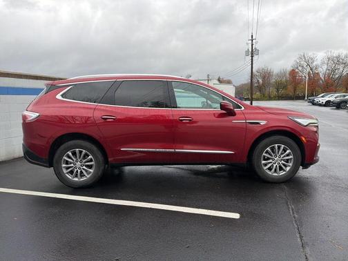 2024 Buick Enclave Premium