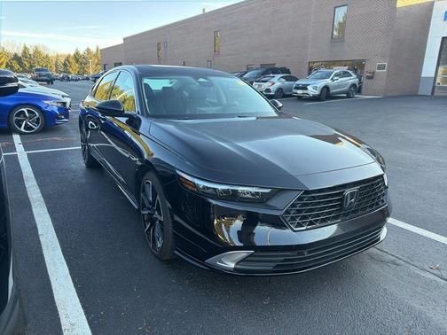 2023 Honda Accord Hybrid Touring