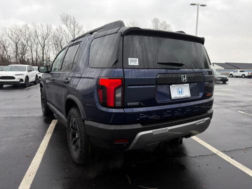Obsidian Blue Pearl 2026 Honda Passport TrailSport Elite