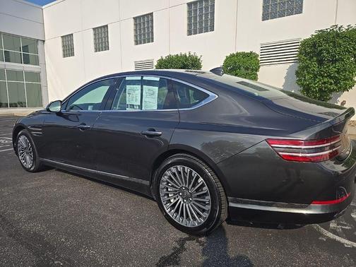 2024 Genesis Electrified G80 Advanced