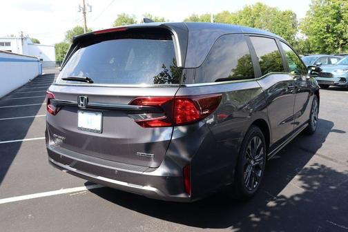 Modern Steel Metallic 2026 Honda Odyssey Touring