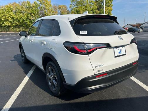 2026 Honda HR-V LX
