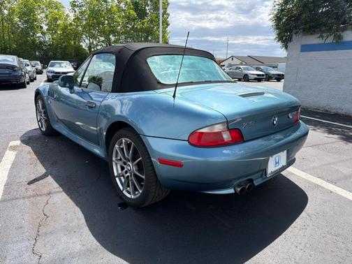 Blue 2001 BMW Z3 3.0i Roadster