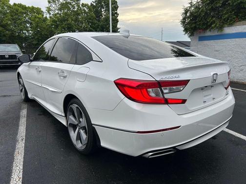 2020 Honda Accord Touring 2.0T