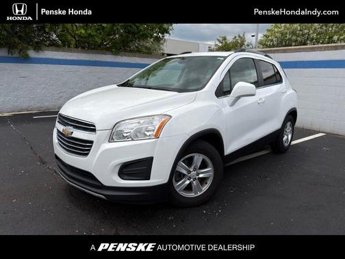 Summit White 2016 Chevrolet Trax LT