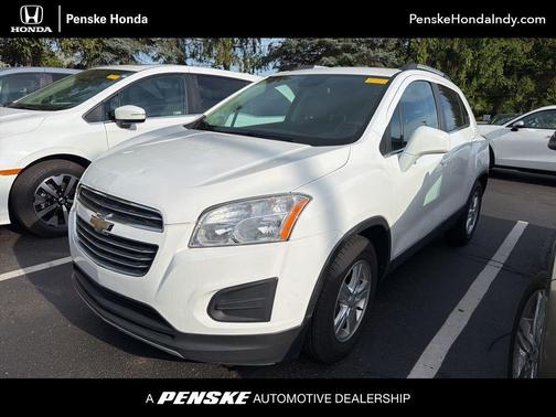 Summit White 2016 Chevrolet Trax LT