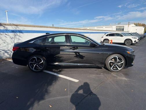 2022 Honda Accord Sport SE