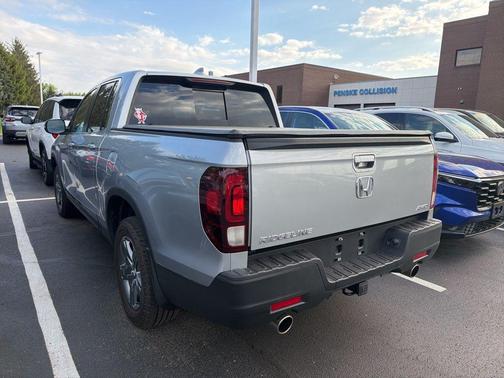 Silver Metallic 2023 Honda Ridgeline RTL
