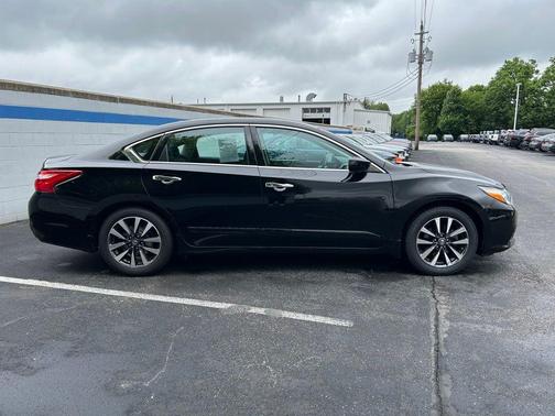 2016 Nissan Altima 2.5 SV