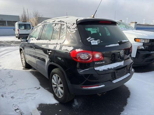 2011 Volkswagen Tiguan S
