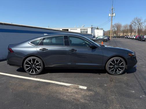 Meteorite Gray Metallic 2026 Honda Accord Hybrid Touring