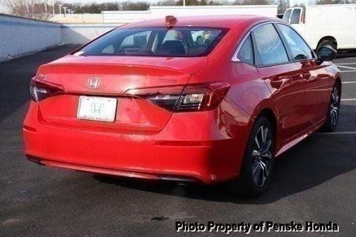 Photo 5 of 46 of 2022 Honda Civic EX