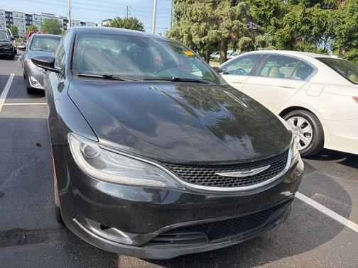 Black Clearcoat 2016 Chrysler 200 S