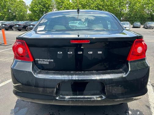 2013 Dodge Avenger SE