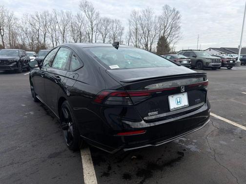 Crystal Black Pearl 2026 Honda Accord Hybrid Sport-L