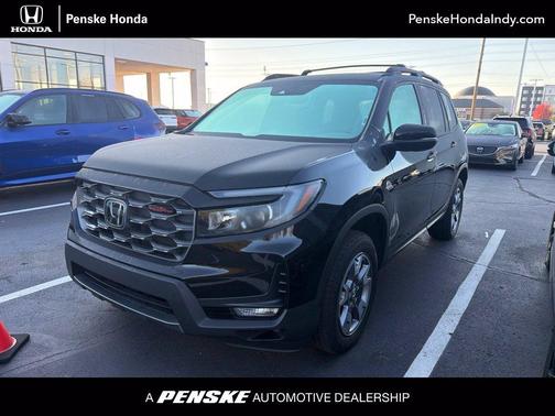 Crystal Black Pearl 2023 Honda Passport TrailSport