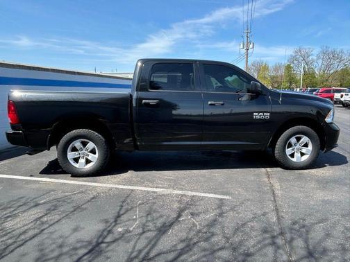 2017 RAM 1500 Express