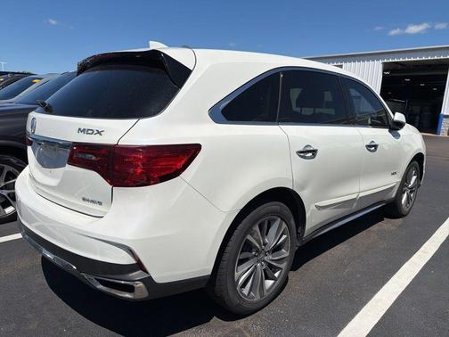 Diamond White Pearl 2017 Acura MDX 3.5L w/Technology Package