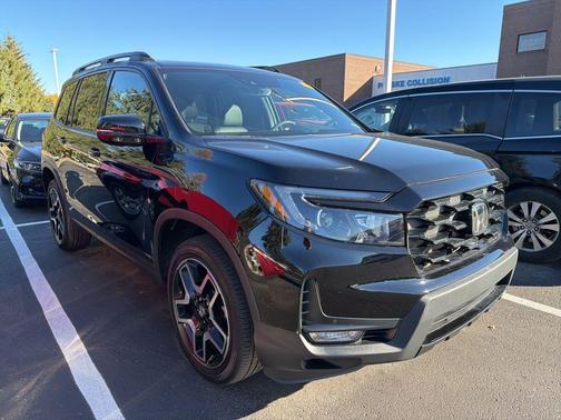 2023 Honda Passport Elite