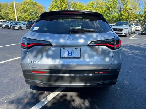 Silver Metallic 2027 Honda HR-V LX