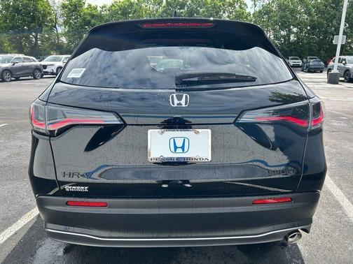Crystal Black Pearl 2026 Honda HR-V Sport